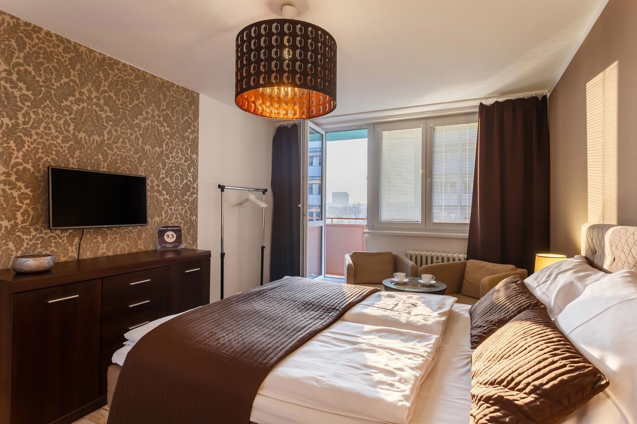 Golden Apartments Острава Екстериор снимка