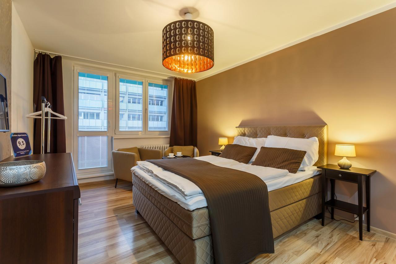 Golden Apartments Острава Екстериор снимка
